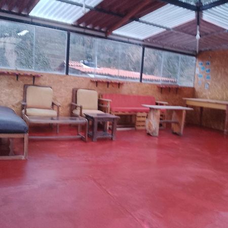 Hostal Ollantaytambo Apartments Екстер'єр фото